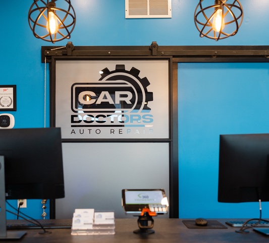 Car Doctors front counter with two service stations.